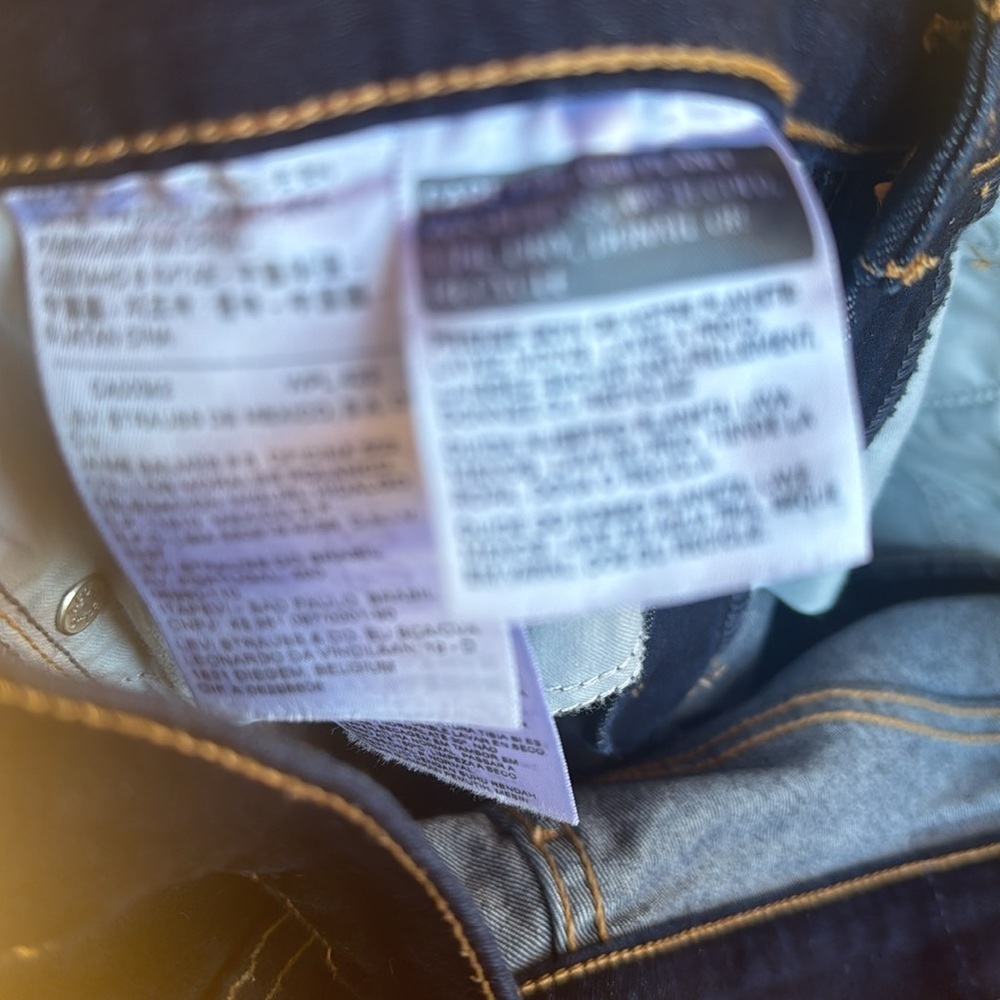 Levi’s 314 Shaping Straight Jean in midnight blue, Size 30 - Picture 9 of 10